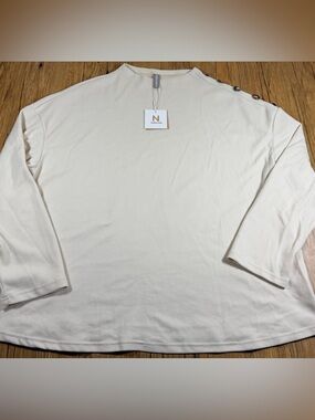 NORACORA Women's XXL Cream 3/4 Sleeve Button Shoulder Top NWT